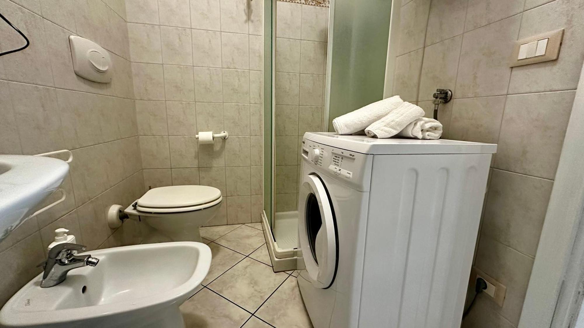 Ferienwohnung Relais Matteotti, Fatto Per Te. Bologna Exterior foto